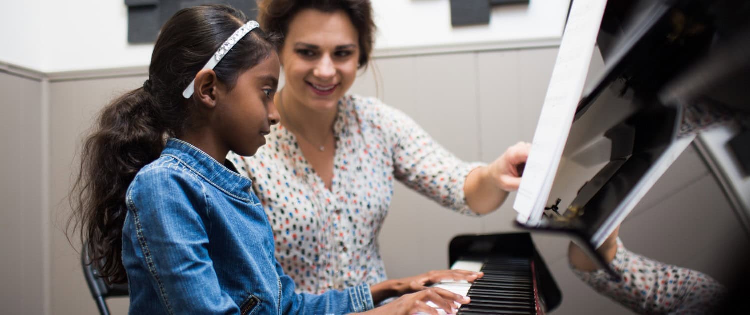 Featured image for Your Comprehensive Guide to Piano Lessons at Home Near Me