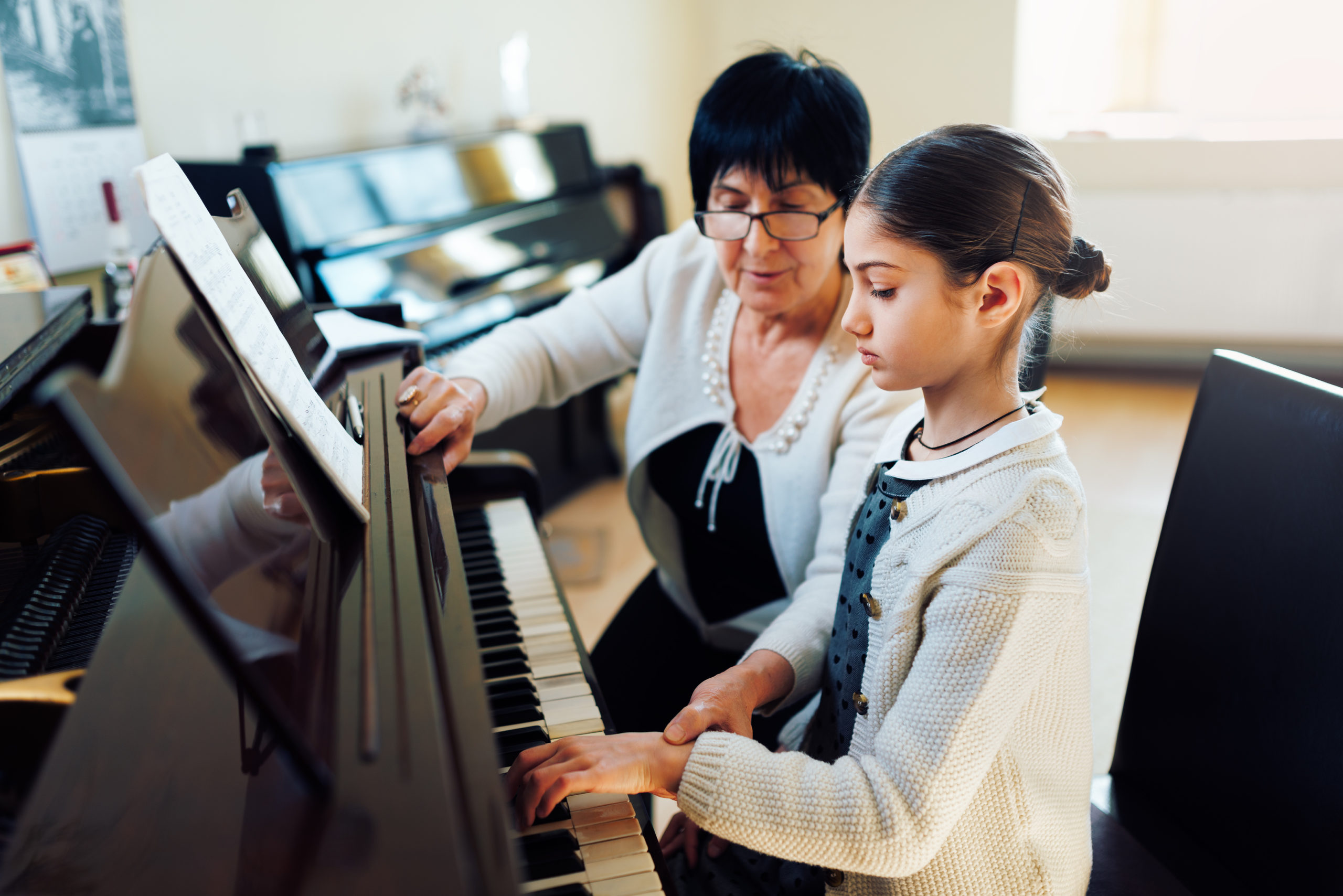 The Ultimate Guide to Piano Lessons for Kids: Nurturing Young Pianists with Volz Piano