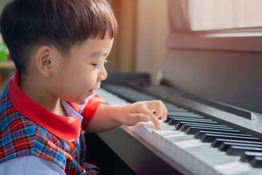 Finding the Perfect Piano Teacher at Home Near Me: Volz Piano’s Kid‑Focused Method in Utah